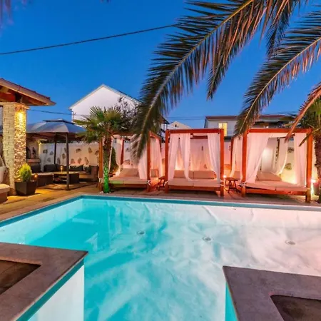 Bra I Premium With Outdoor Pool And Sauna - Obe Bedroom With Balcony * Sukošan