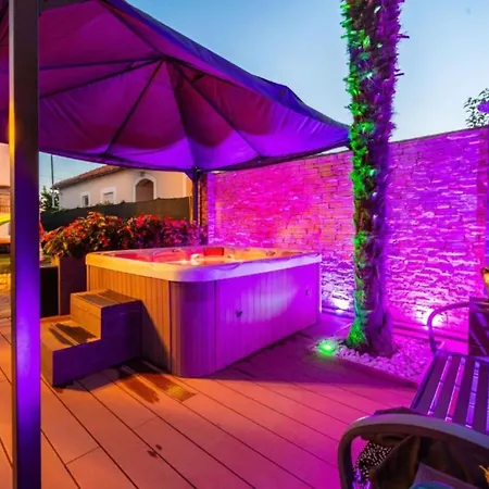 Bra I Premium With Outdoor Pool And Sauna - Obe Bedroom With Balcony Sukošan